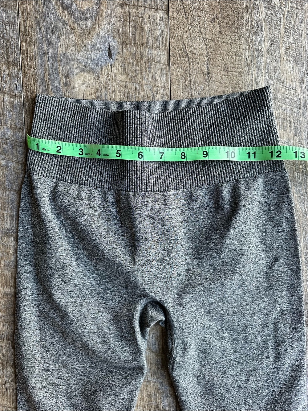High-Waist Seamless Grey Sculpting Leggings - Picture 6 of 6